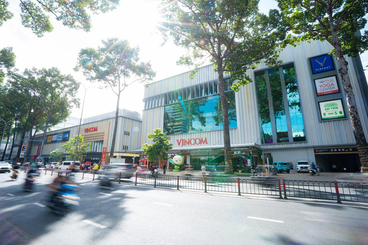 Vincom Plaza Ba Tháng Hai 
